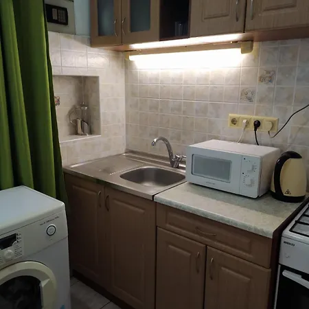 Anna Apartment *